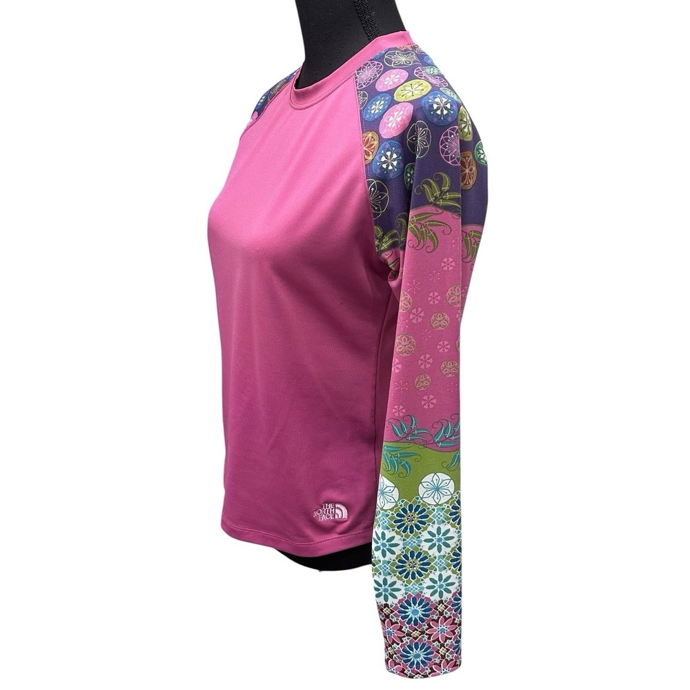 The North Face Shirt Women's Size M Pink Multicolor Floral VaporWick Base layer - Picture 3 of 12